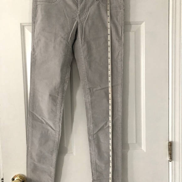AMERICAN EAGLE- Skinny Legs Stretchable Pants NWOT - Picture 7 of 9